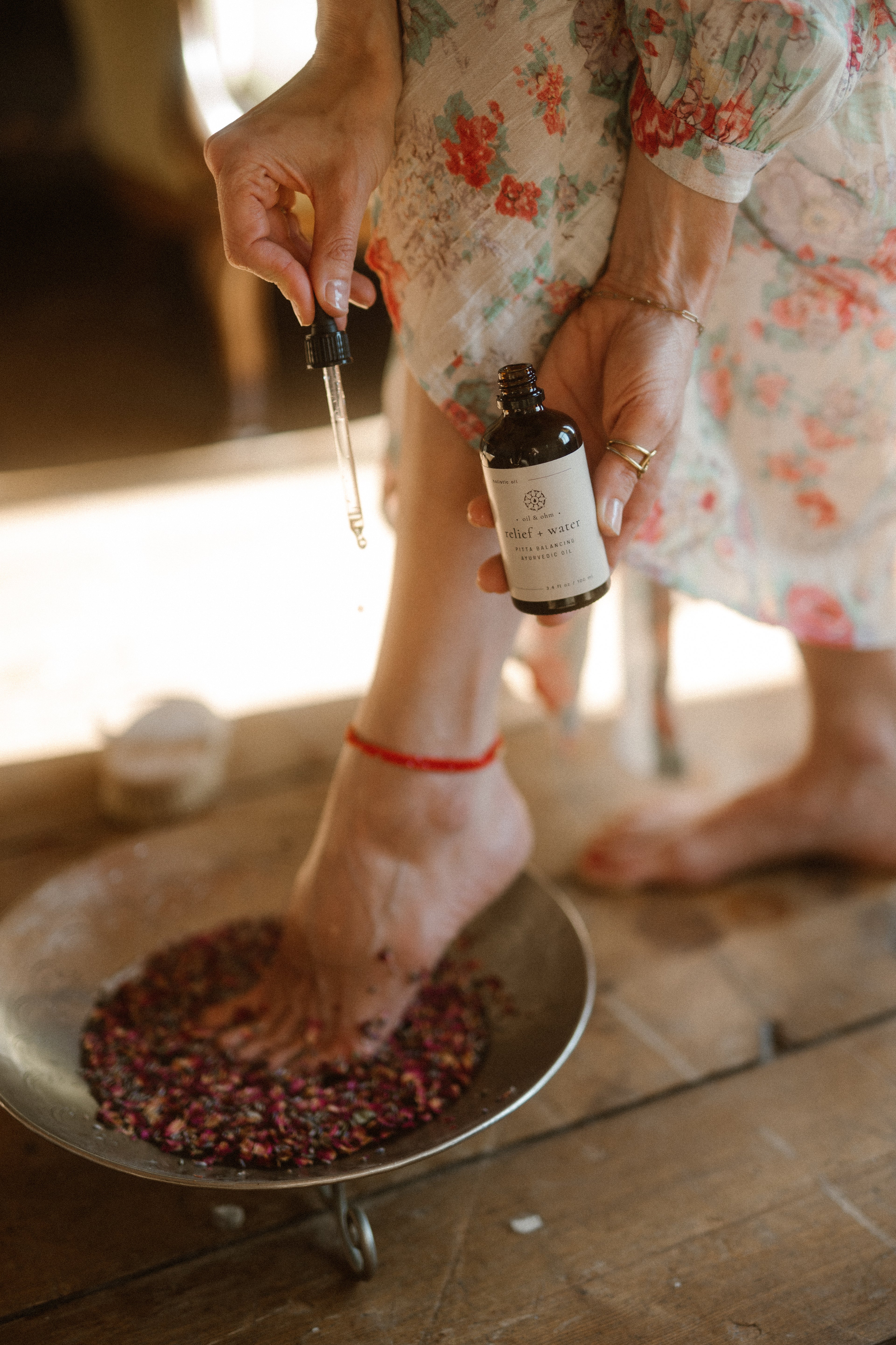 Foot bath with ayurvcedic Pitta balancing oil